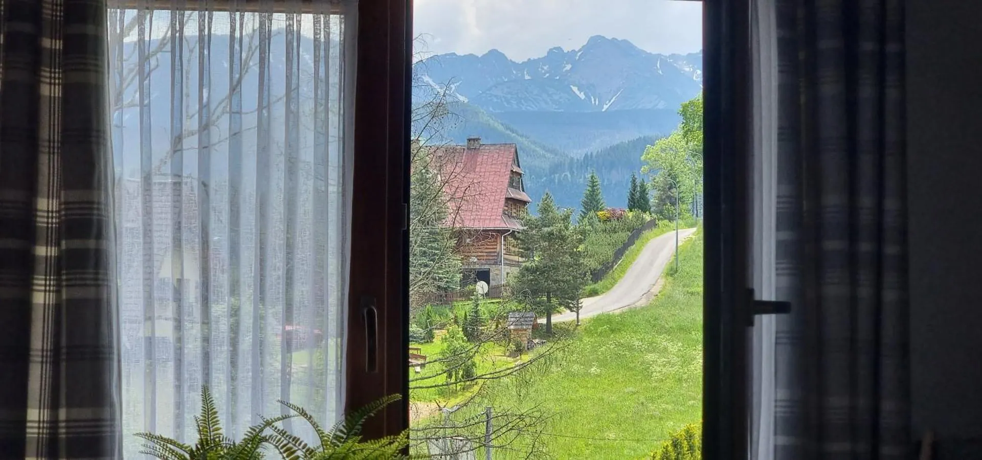 Domek Gabi Z Balia W Ogrodzie Zakopane Hébergement de vacances
